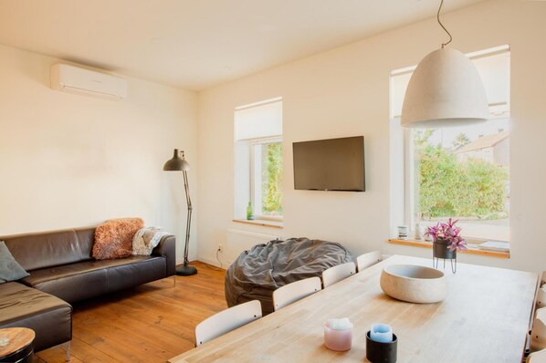 Villa | Bügeleisen/Bügelbrett