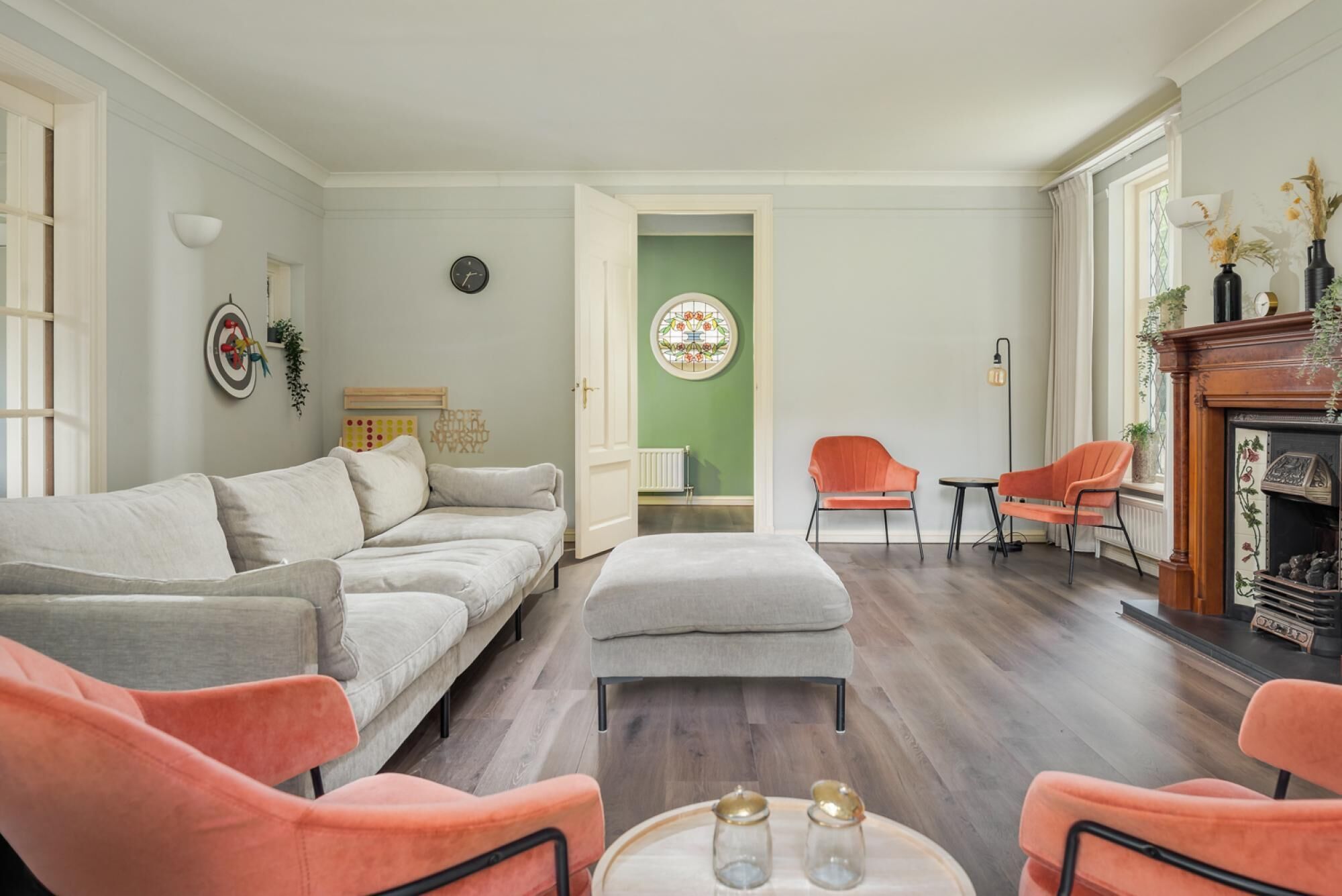 5 bedrooms