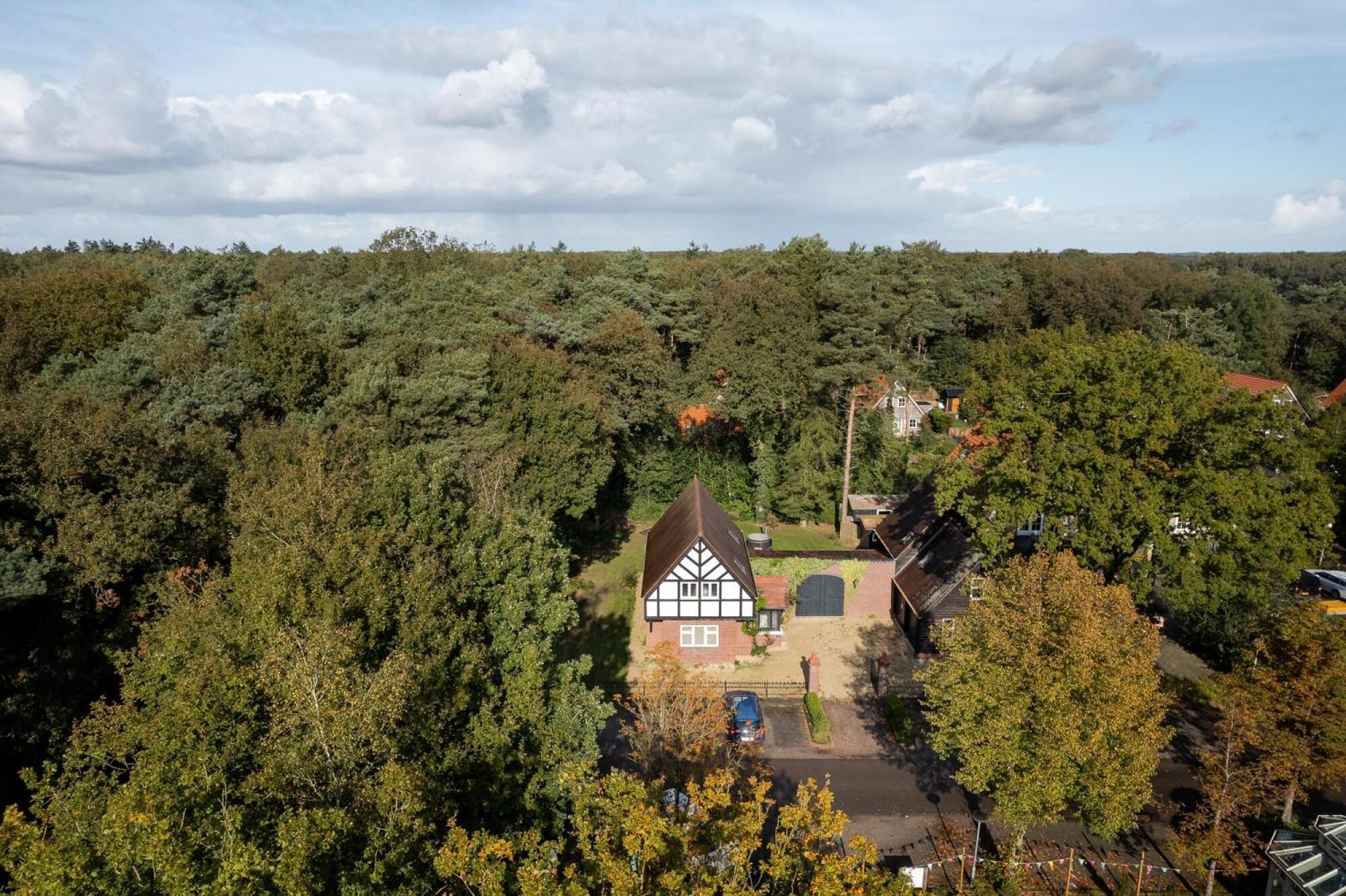 5 phòng ngủ, truy cập Internet tốc độ cao 