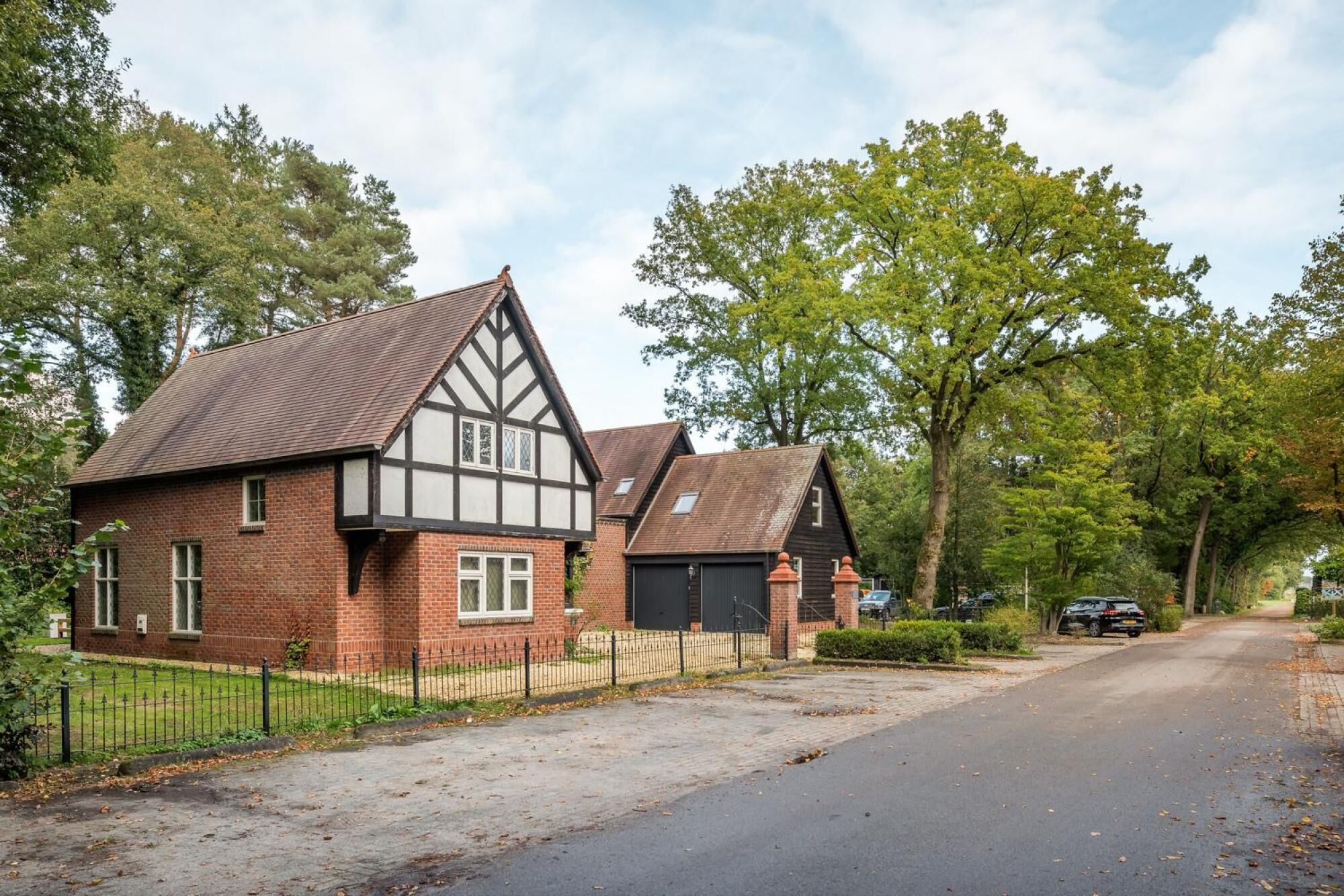 5 bedrooms