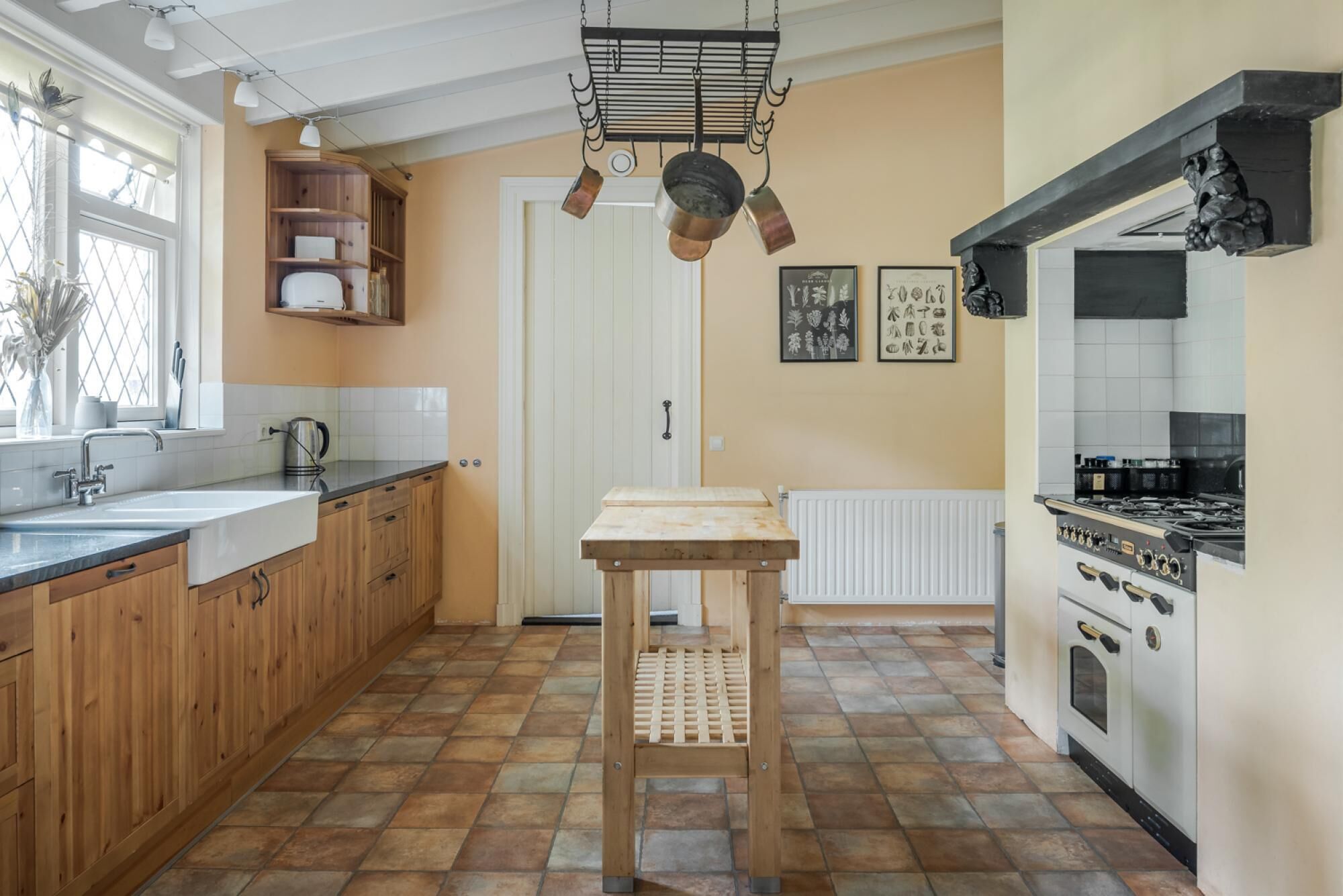 5 bedrooms, Internet