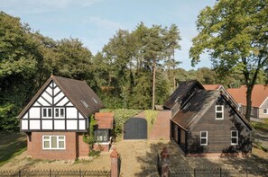 5 bedrooms, Internet