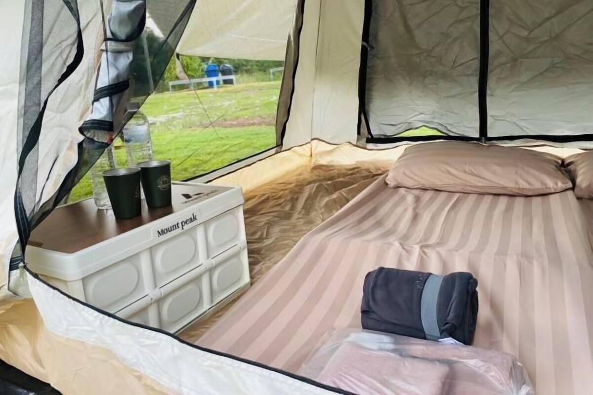 1 quarto, Wi-Fi de cortesia, roupa de cama