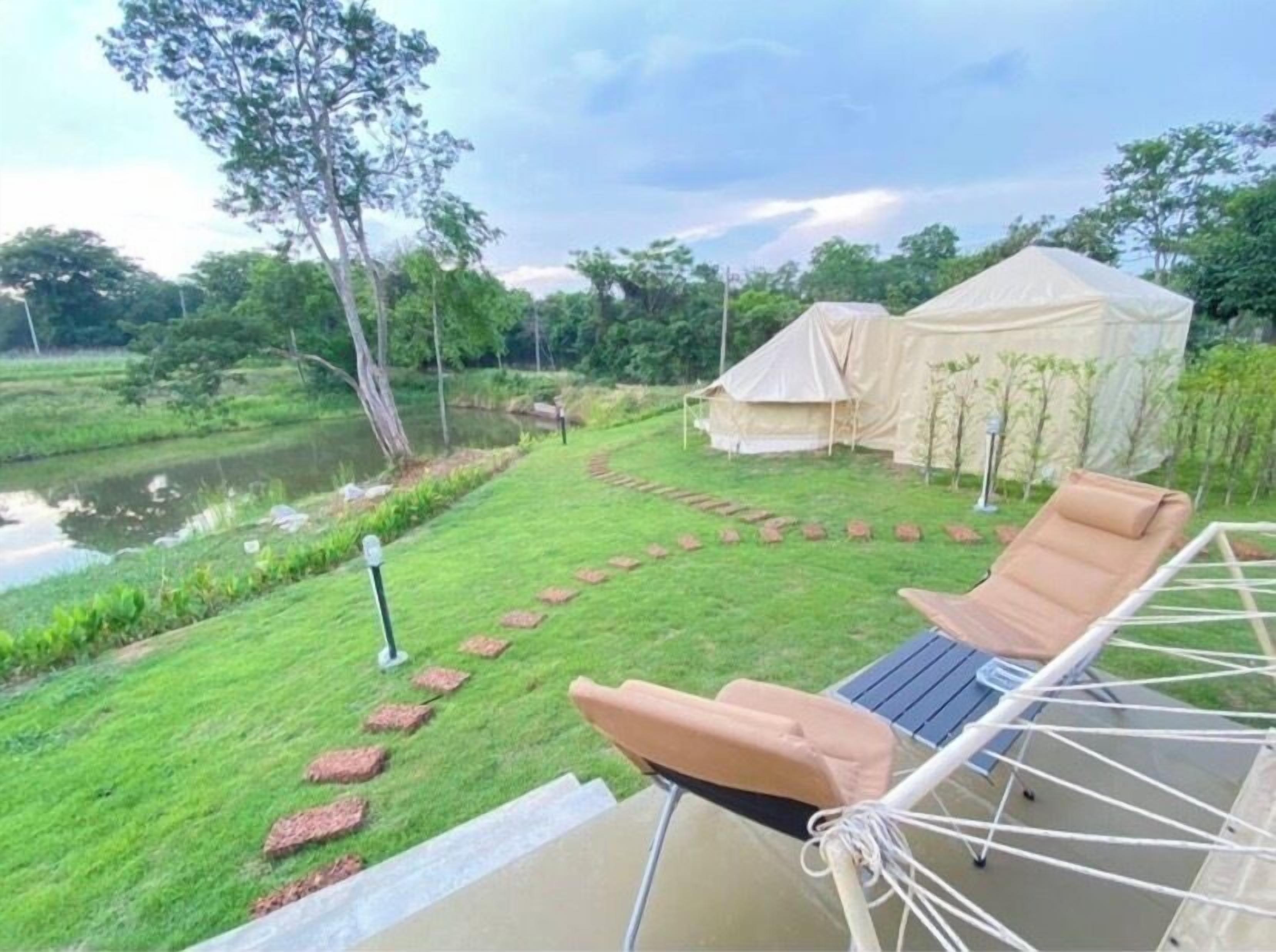 Supreme Tent | Courtyard view