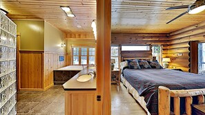 Cabin, Multiple Beds, Kitchen | 6 bedrooms, free WiFi, bed sheets - Eagle Scout Lodge (Birchwood)