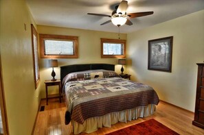 Cabin, Multiple Beds, Kitchen | 3 bedrooms, free WiFi, bed sheets - Lazy Dog Lodge on Minong Flowage (Minong)