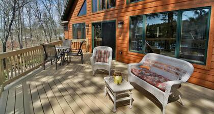 Lazy Dog Lodge on Minong Flowage
