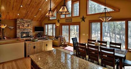 Lazy Dog Lodge on Minong Flowage