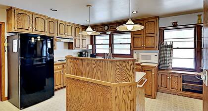 George's Lakeside Haven on Lac Courte Oreilles