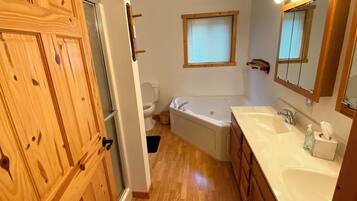 Cabin, Berbilang Katil, Kitchen | Bilik Mandi | Tuala disediakan