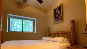Hytte, flere senger, kjøkken | 8 soverom, individuelt dekorert, individuelt innredet og sengetøy