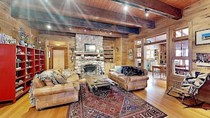 Cabin, Multiple Beds, Kitchen | Living area | 40-inch TV with cable channels - Legacy Point On Little Siss (Birchwood)