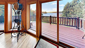 Interior - Majestic Retreat (Hayward)