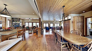 Dining - Ravensong Lodge (New Auburn)