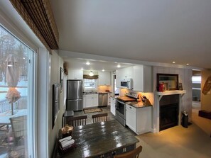 Cabin, Multiple Beds, Kitchen | Private kitchen | Fridge, microwave, oven, stovetop