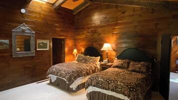 Cabin, Multiple Beds, Kitchen | 3 bedrooms, free WiFi, bed sheets