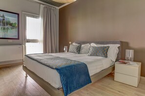 2 dormitorios, tabla de planchar con plancha, wifi gratis y ropa de cama