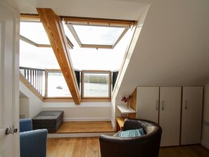 Cottage | Interior - Portland Pebble (Weymouth)