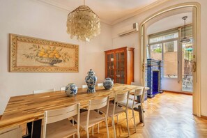 Dining - Huge historic 5BD with private Terrace! (Barcelona)