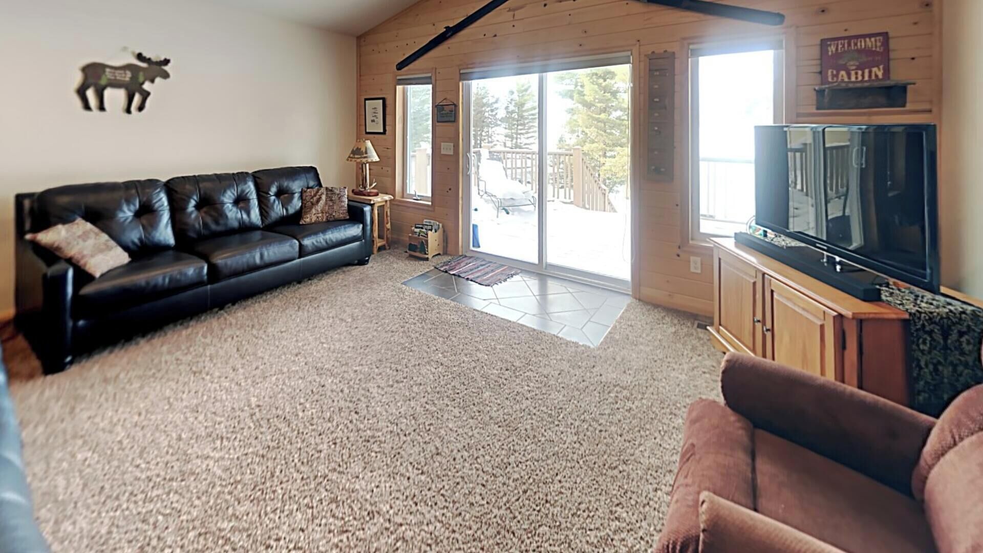 Cabin, Berbilang Katil, Kitchen | Ruang tamu | 40 inci televisyen dengan kabel 