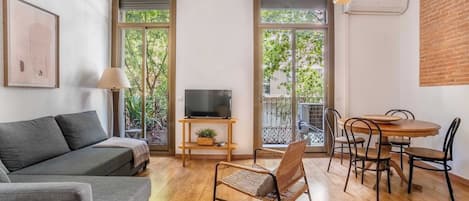 Televisie en een kantoor