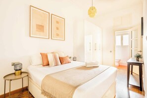 2 chambres, bureau, fer et planche à repasser, Wi-Fi