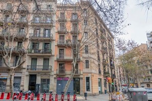 Exterior - Exclusive 2 bedroom apartment in the city center! (Barcelona)