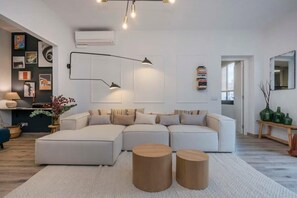 Imagen sin descripción, 3 de 51, botón