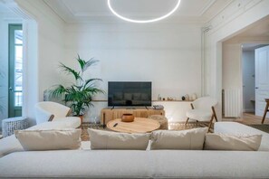 Nicht klassifiziertes Bild, 2 von 61, Schaltfläche