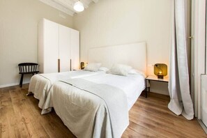 4 chambres, bureau, fer et planche à repasser, Wi-Fi