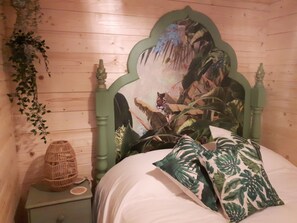 Cabin, 1 Queen Bed