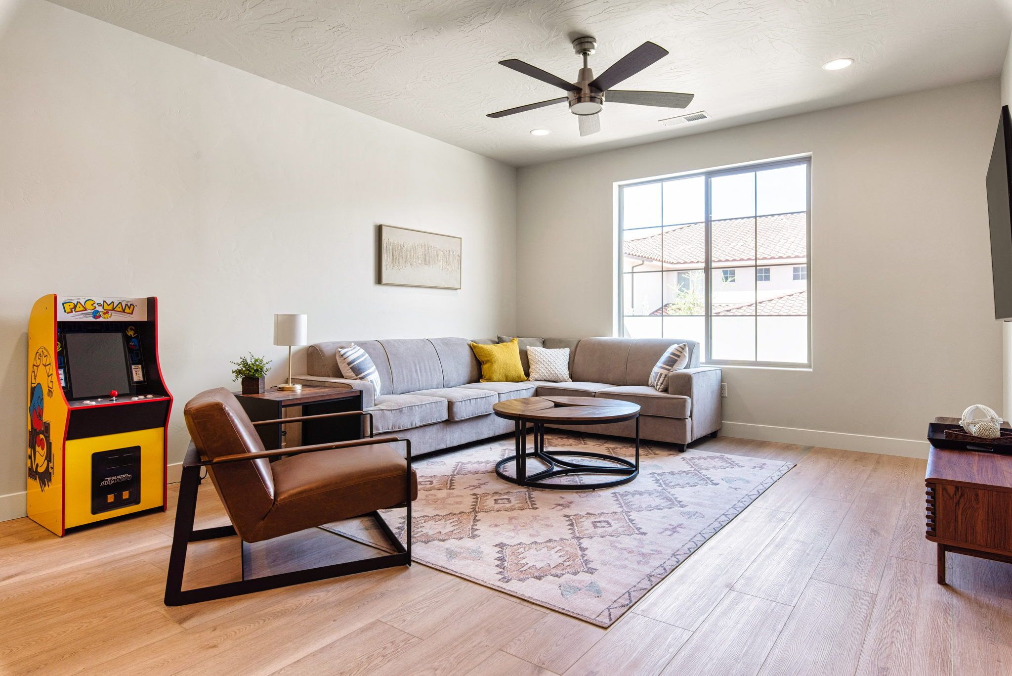 Southern Escape, GREAT LOCATION, FULLY EQUIPPED KITCHEN