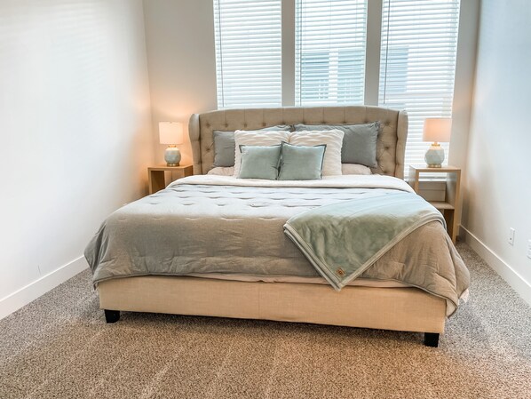 3 bedrooms, iron/ironing board, travel crib, free WiFi