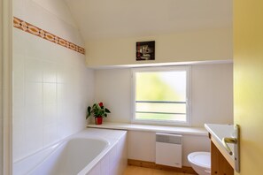 Hair dryer, towels - Ty Coz - Charmant gîte 3e (Telgruc-sur-Mer)