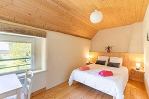 3 bedrooms, iron/ironing board, free WiFi, bed sheets - Ty Coz - Charmant gîte 3e (Telgruc-sur-Mer)
