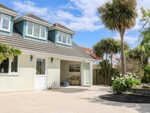 Exterior - Wheatlands (Hayling Island)