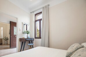 2 Schlafzimmer, Bügeleisen/Bügelbrett, kostenloses WLAN