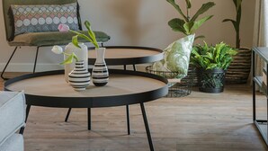 Căn hộ Premium, 2 phòng ngủ, quang cảnh vịnh | Khu phòng khách