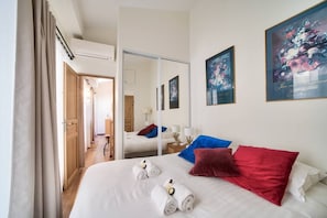 1 Schlafzimmer, Schreibtisch, Bügeleisen/Bügelbrett, WLAN