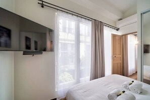 1 室のベッドルーム、デスク、アイロン / アイロン台、WiFi