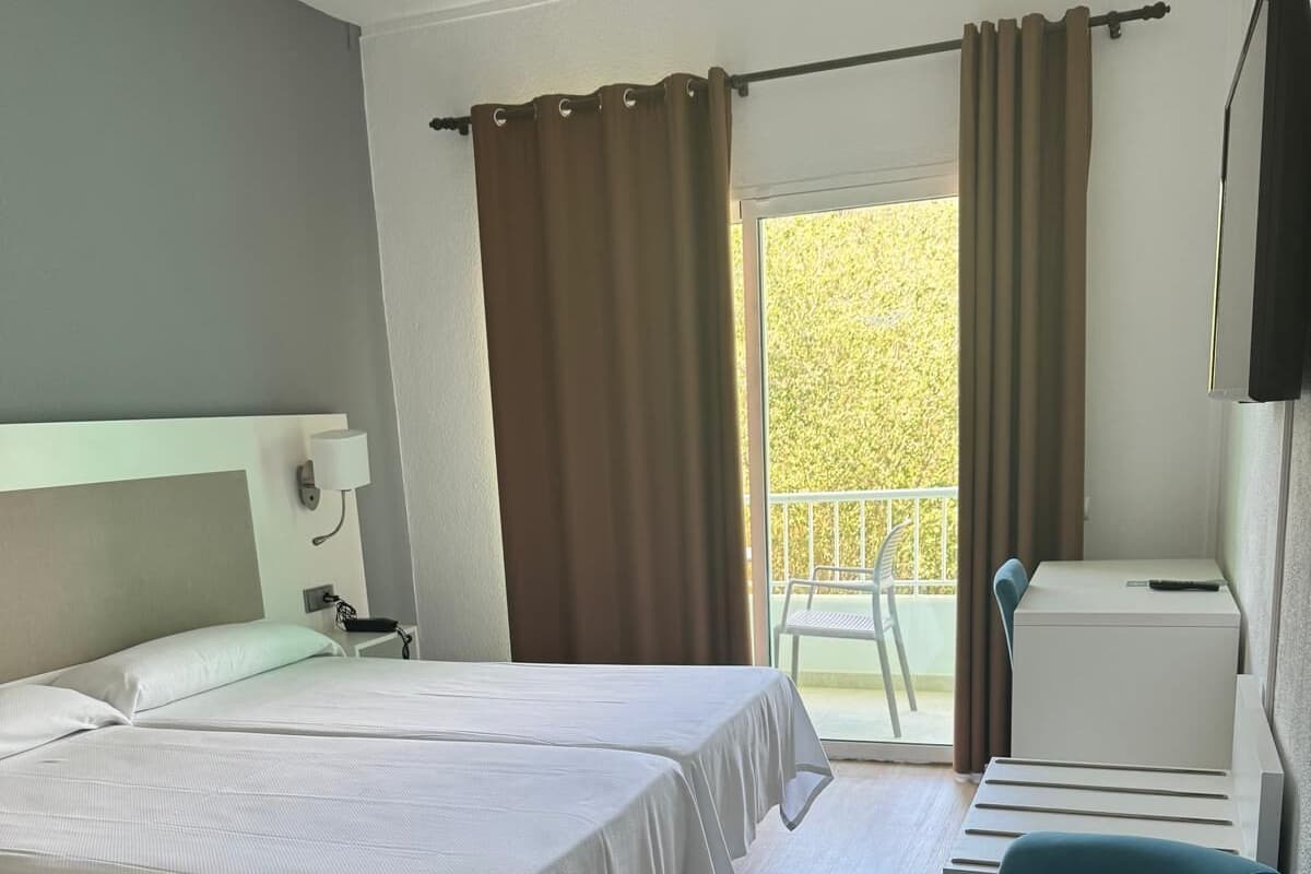 Superior Double or Twin Room | In-room safe, blackout curtains, free WiFi, bed sheets