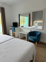 Standard Triple Room | In-room safe, blackout drapes, free WiFi, bed sheets