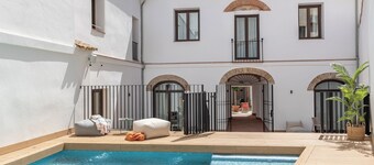 Libere Cordoba Patio Santa Marta