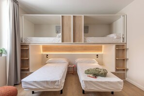 Soundproofing, free WiFi, bed sheets - Libere Cordoba Patio Santa Marta (Córdoba)