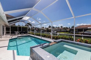 Uklassifisert bilde, 2 av 22, knapp