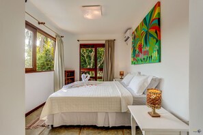 Free WiFi, bed sheets -  Pousada Vila Galea (Itacaré)