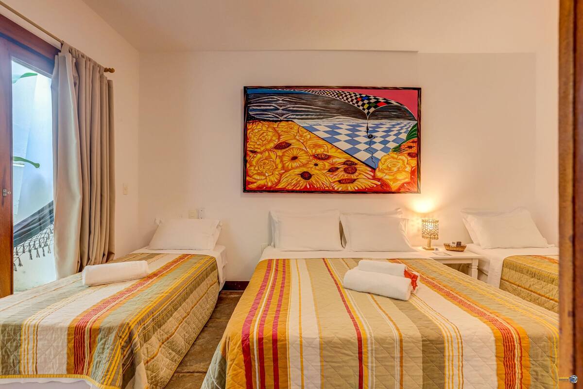 Free WiFi, bed sheets