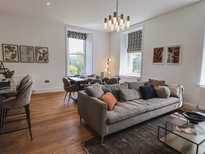 Cottage | Living room - The Emma Suite Stone Cross Mansion (Ulverston)