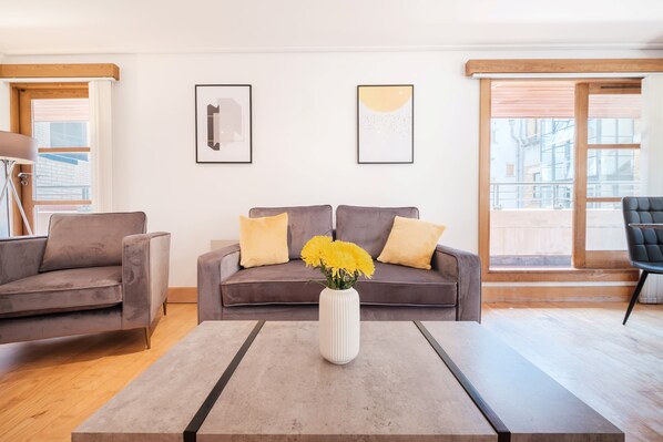 Superior Apartment | Living area