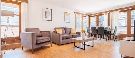 Superior Apartment